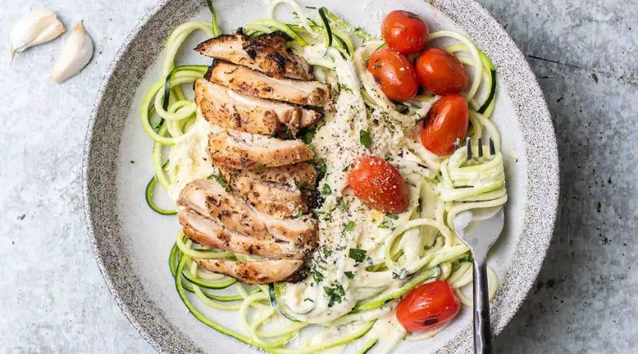 Chicken Alfredo Zoodles 2