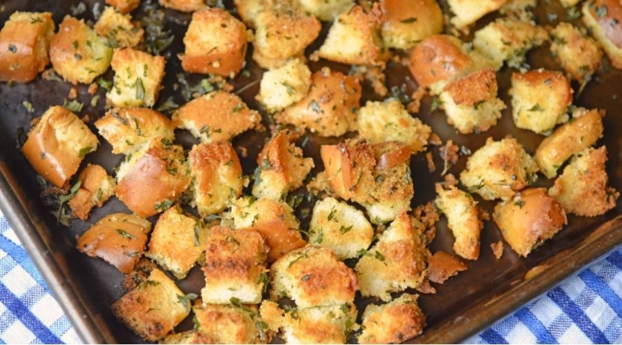 Bun Croutons