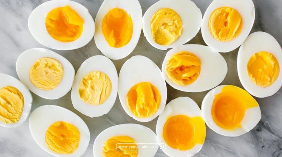 how to store cooked eggs