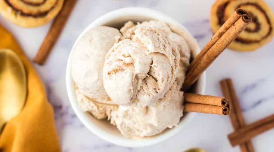 Cinnamon Roll Ice Cream