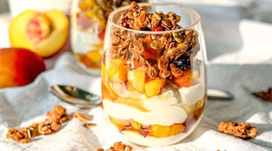 Peach Yogurt Parfaits